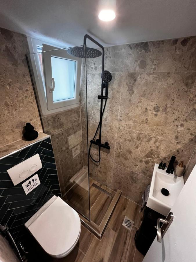 Orfeas Luxury Rooms & Studio Скопелос Экстерьер фото